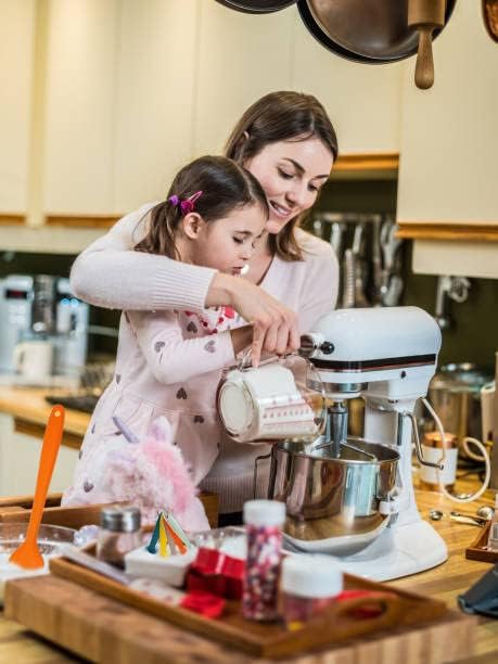 Kids Cooking and Baking Supplies Set with Gift Storage Box, Complete junior chef cooking Kit, Girls & Boys Childrens Real Bakeware Accessories, Real Cookware and Baking Utensils Sets for Kids