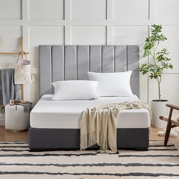 CozyLux Pillows Standard Size Set of 4, Hotel Quality Bed Pillows for Sleeping 4 Pack, Cooling Pillows for Side Back and Stomach Sleepers, Down Alternative Luxury Soft Supportive Pillows (18x26)