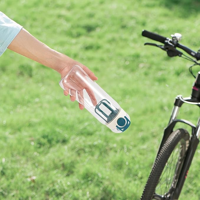 28oz Water Bottle with Fruit Infuser Strainer, BPA-Free Sports Water Bottle, One-Click Clear Water Bottle with Safety Lock for Office, Gym, Outdoors, Green