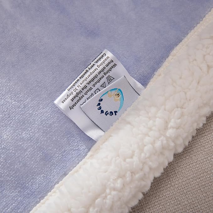 COSUSKET Kids Throw Blanket, 3D Cartoon Embroidery Sherpa Blanket Boys Girls Gifts