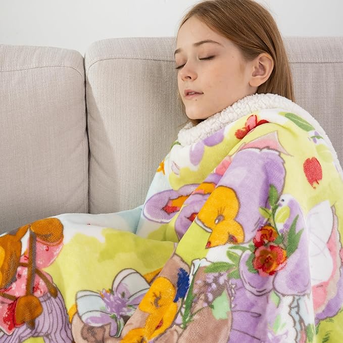 COSUSKET Daffy Bear Throw Blanket, Kids Super Soft Fuzzy Plush Sherpa Furry Fleece Throw Blanket 50 x 60 Inches Boys Girls Gifts