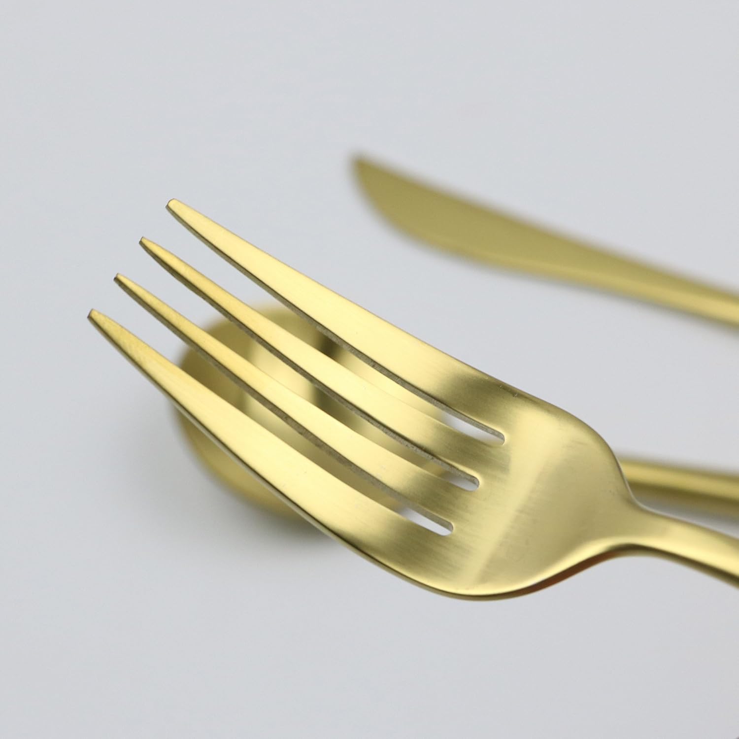 20-Pieces Luxury Gold 18/10 Stainless Steel Flatware Set, Matte Finish, Service for 4