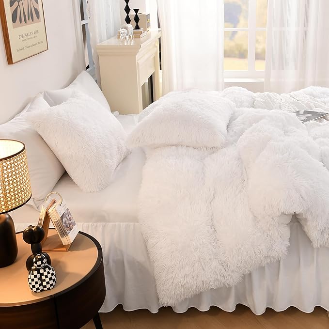 Litanika White Fluffy Comforter King Size, Luxury Shaggy Faux Fur Plush Bedding Set for King Bed, Ultra Soft Warm Velvet Comforter 3 Pieces(1 Fuzzy Comforter 104×90 Inch, 2 Pillowcases)
