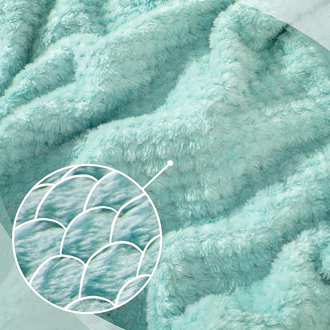 Travel Pillow and Blanket Set Neck Pillow Airplane Memory Foam for Traveling Compact with Bag Blue Green