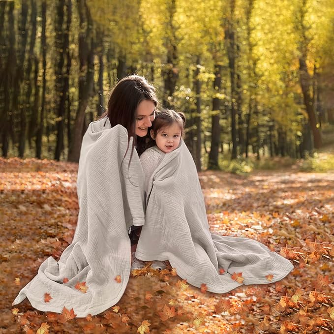 Lulu moon Muslin Blankets for Adults 55”x75” - Couch Throw Blanket for Boys - Light Weighted Muslin Quilt for Sofa and Bed (Ivory)