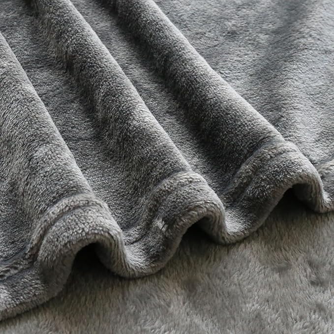 Bnuitland Travel Blanket and Pillow 2 in 1, Soft Flannel Airplane Blanket in Bag Compact-Long Flight Essential for Adults and Kids, Portable Luggage Sleeve and Backpack Clip, 65×40 inch Grey