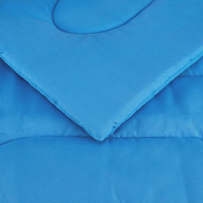 Amazon Basics 7 Piece Microfiber Kid's Bed-in-a-Bag Bedding Set, Full/Queen, Blue, Solid