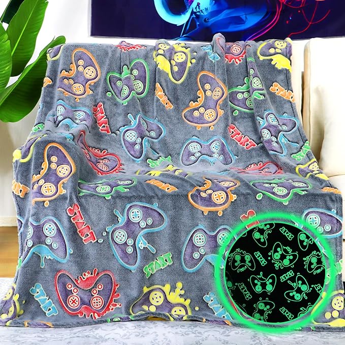 Gaming Gifts Toys Blanket for Teen Boys Glow in The Dark Gaming Blanket for Men Boyfriends Gifts for Gamers Soft Fleece Gamer Blanket for Kids Birthday Gifts